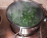 A picture of step 1 of Robin's Cheesey Spinach Bake.