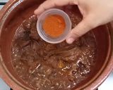 A picture of step 7 of Dahi Gosht(yoghurt Curry).