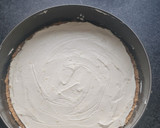 Foto del paso 5 de la receta: Tarta de queso sin horno fácil (no baked cheesecake)