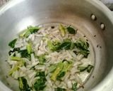 A picture of step 2 of Moong dal kichidi.