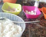 Foto del paso 2 de la receta: Onigiris (bolas de arroz)