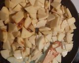 A picture of step 4 of Aloo ki katlian (aloo Bhujia).