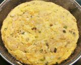 Foto del paso 4 de la receta: Tortilla de Bacalao con Ajetes y Judías blancas