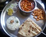 A picture of step 4 of Shev bhaji.