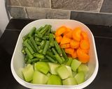 Foto langkah ke 1 dari resep Gulai Sayuran Tahu.
