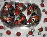 સ્ટ્રોબેરી ચોકલેટ પેસ્ટ્રી (Strawberry Chocolate Pastry Recipe In Gujarati) રેસીપી સ્ટેપ8ફોટો