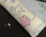 Foto langkah ke 9 dari resep Bolu Gulung Kukus Karakter.