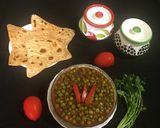 A picture of step 7 of Green Peas Ghugni with Paratha.