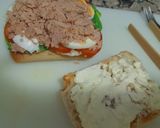 A picture of step 3 of Vegetable and Tuna Sandwich.