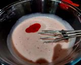A picture of step 4 of Strawberry Pancakes.
