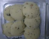 A picture of step 1 of Podi Rawa Idlis.