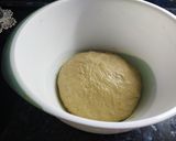 Foto del paso 4 de la receta: Bollos de mosto de uva negra,
