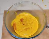 A picture of step 4 of Mango Cupcake Without Sugar.