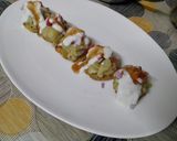 A picture of step 3 of Mathri Chaat.
