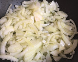 Foto del paso 1 de la receta: Bacalao o merluza en crema de pimientos con patatas a mi manera