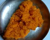 A picture of step 6 of Papaya Ladoo.