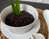 Foto langkah ke 2 dari resep Bubur Ketan Hitam Kental Gurih.
