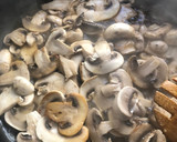 Foto del paso 3 de la receta: Nidos con pollo y champiñones
