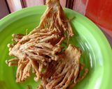 Foto langkah ke 3 dari resep Enoki goreng crispy 2 bahan.