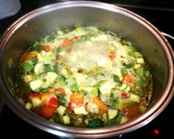 Foto del paso 3 de la receta: Crema multivitamínica con verdura de la huerta