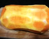 Foto del paso 1 de la receta: Crema de calabaza con jamón currado