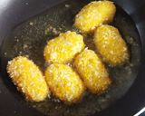 Foto langkah ke 5 dari resep Pisang Crispy Isi Coklat.
