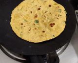 A picture of step 4 of Coriander fanugreek Thepla.