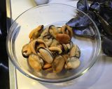 Foto del paso 2 de la receta: Rape en salsa de nueces