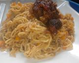 A picture of step 8 of Indomie and chicken.