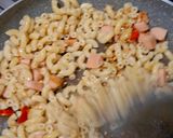 Foto langkah ke 2 dari resep Macaroni Aglio Olio.