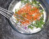 A picture of step 3 of Masala idli.