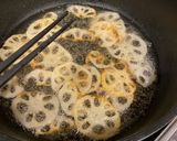 A picture of step 4 of Crispy & healthy snack! Lotus Root Chips.