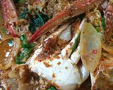 รูปขั้นตอนการทำที่ 2 ของ ปูผัดผงกะหรี่แบบบ้านๆ