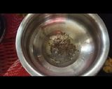 A picture of step 2 of Jowar Upma.