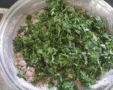 A picture of step 2 of Bajra Methi Na Dhebra.