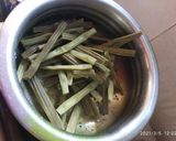 સરગવાનું બેસન વાળું શાક (Drumstick Besan Shak Recipe In Gujarati) રેસીપી સ્ટેપ3ફોટો