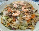 A picture of step 6 of Shrimp and Chicken Pancit Canton.