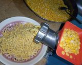 A picture of step 5 of Chanay ki daal ki Katliyan.