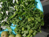 हरा लहसुन और आंवला चटनी (hara lahsun aur amla chutney recipe in Hindi)