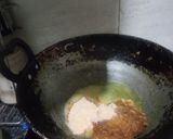 A picture of step 1 of Apple pulp burfi.
