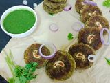 સ્ટફડ હરાભરા કબાબ (Stuffed Hara Bhara Kebab Recipe In Gujarati)