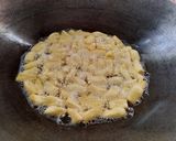 Foto langkah ke 4 dari resep Macaroni Keju Goreng.