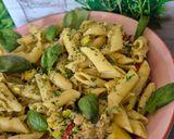 Une image de l'étape 2 de Salade Fraîcheur de Penne au Thon et Avocat 🥑.