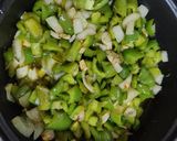 Foto del paso 2 de la receta: Filetes de pollo en salsa 🐔