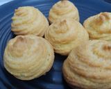 Foto langkah ke 7 dari resep Homemade Kue Sus Klasik.