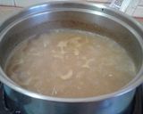 Foto del paso 4 de la receta: Sopa de pollo al escabeche..... aprovechando las sobritas
