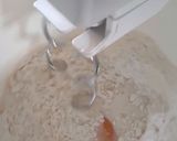 Foto langkah ke 2 dari resep Donat Panggang Empuk isi Ragout.