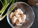 মঙ্গোলিয়ান প্রন (Mongolian prawn recipe in Bengali)