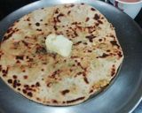 A picture of step 8 of Spices Aloo Paratha.