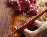 Foto langkah ke 1 dari resep Kwetiau Kuah Daging Jamur.
